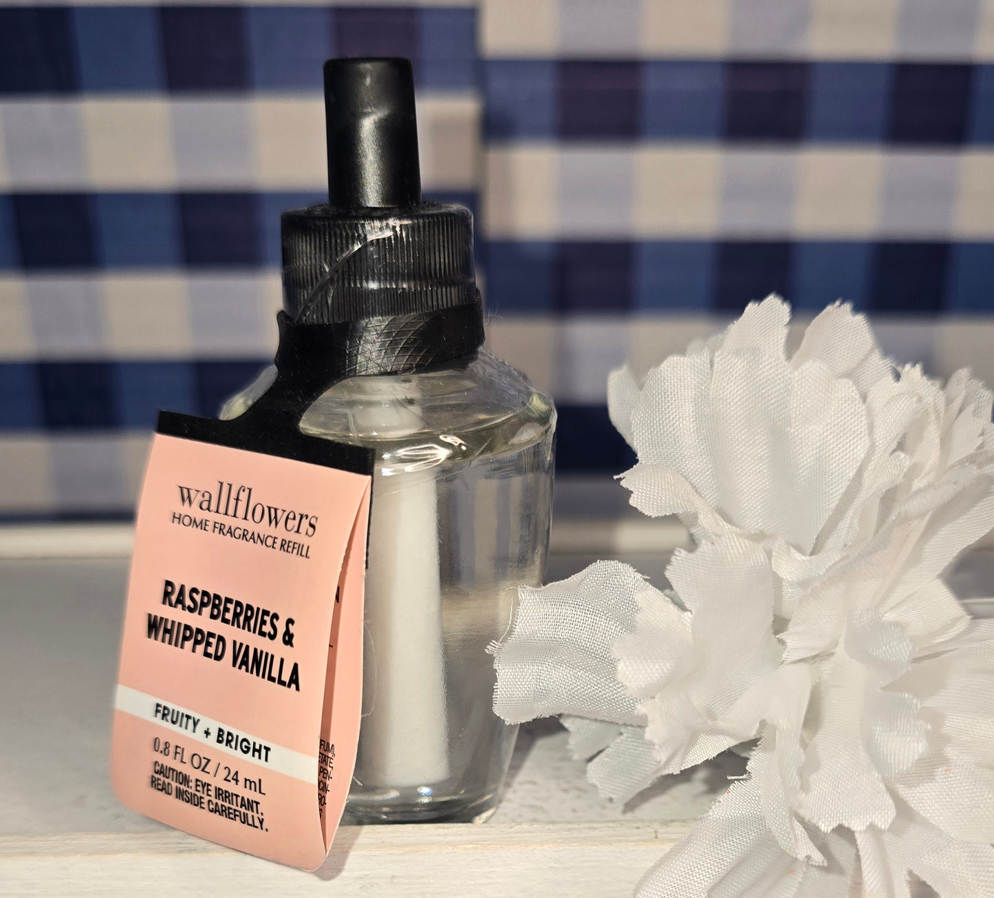 Bath and Body Works Wallflowers Raspberries and Whipped Vanilla Home Fragrance Refill