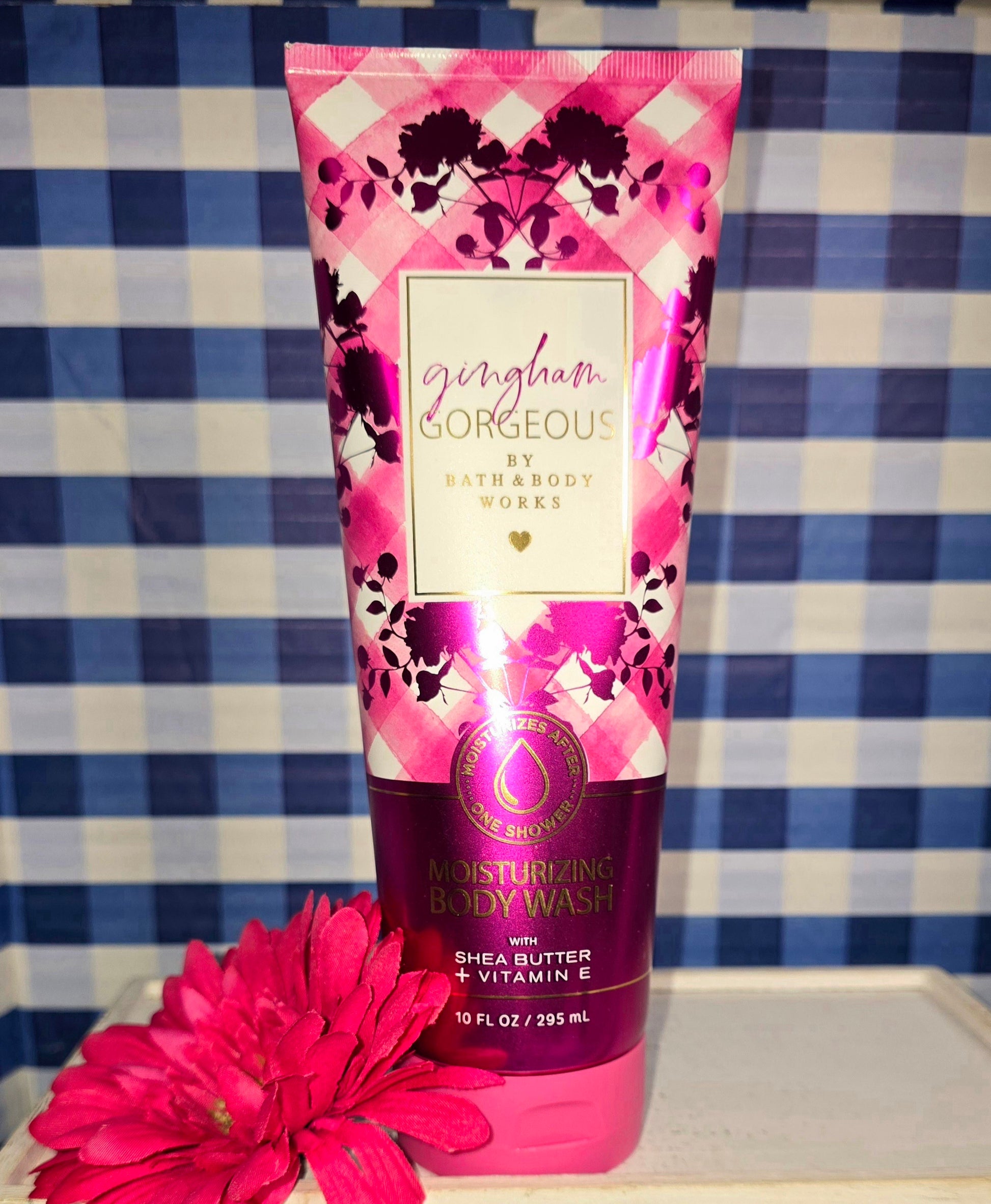 Bath and Body Works Gingham Gorgeous Moisturizing Body Wash 10 fl oz