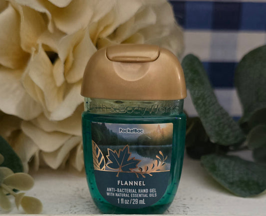 New Bath and Body Works Flannel PocketBac Hand Sanitizer 1 oz 