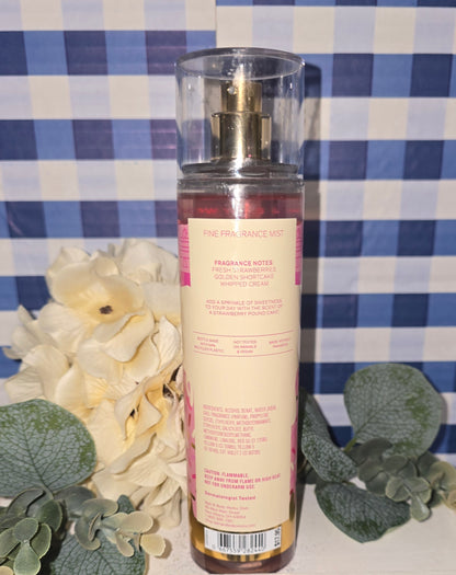Bath & Body Works Strawberry Pound Cake Fine Fragrance Body Mist Body Spray 8oz