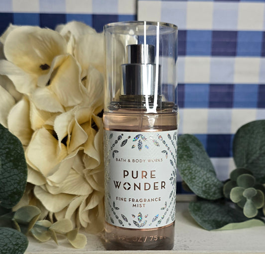 New Bath And Body Works Travel Size Pure Wonder Body Spray, Body Mist 2.5 fl oz