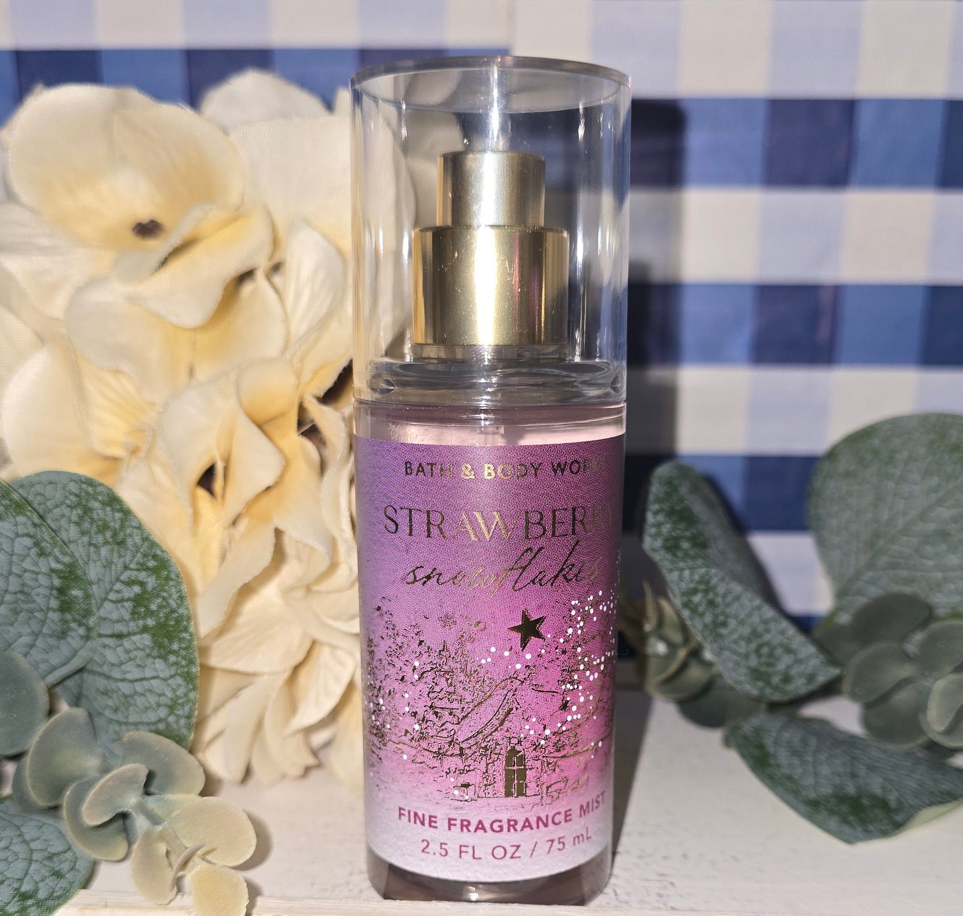 New Bath and Body Works Strawberry Snowflakes Travel Size Body Mist, Body Spray 