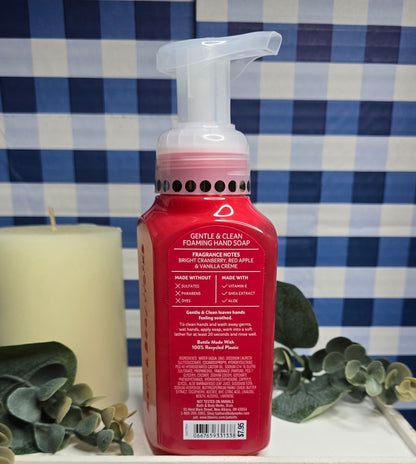 Bath & Body Works Cranberry Vanilla Creme Gentle and Clean Foaming Hand Soap